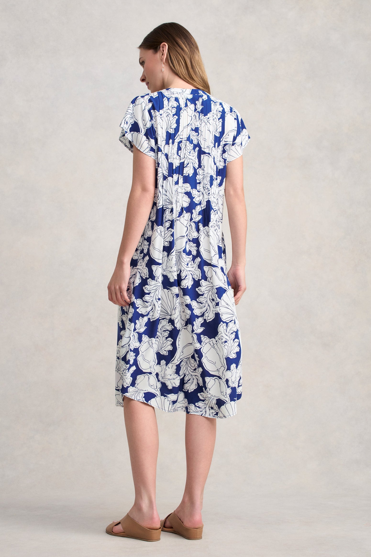 Pleat Front Midi Dress - Sea Shells Print - Image 4