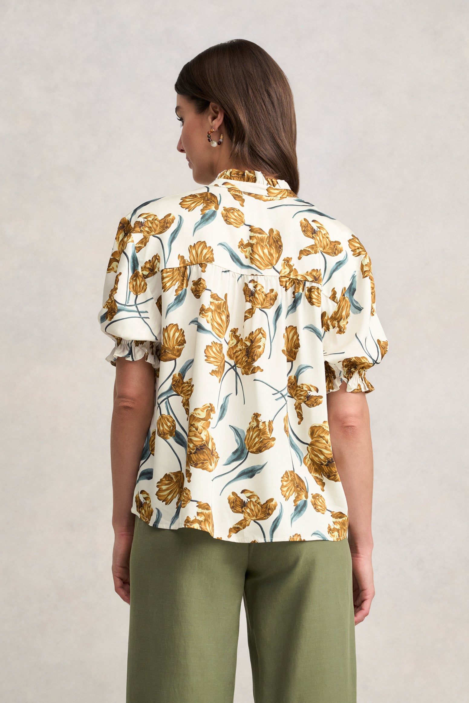 Puff Sleeve Printed Blouse - Floating Stem Print - Image 5