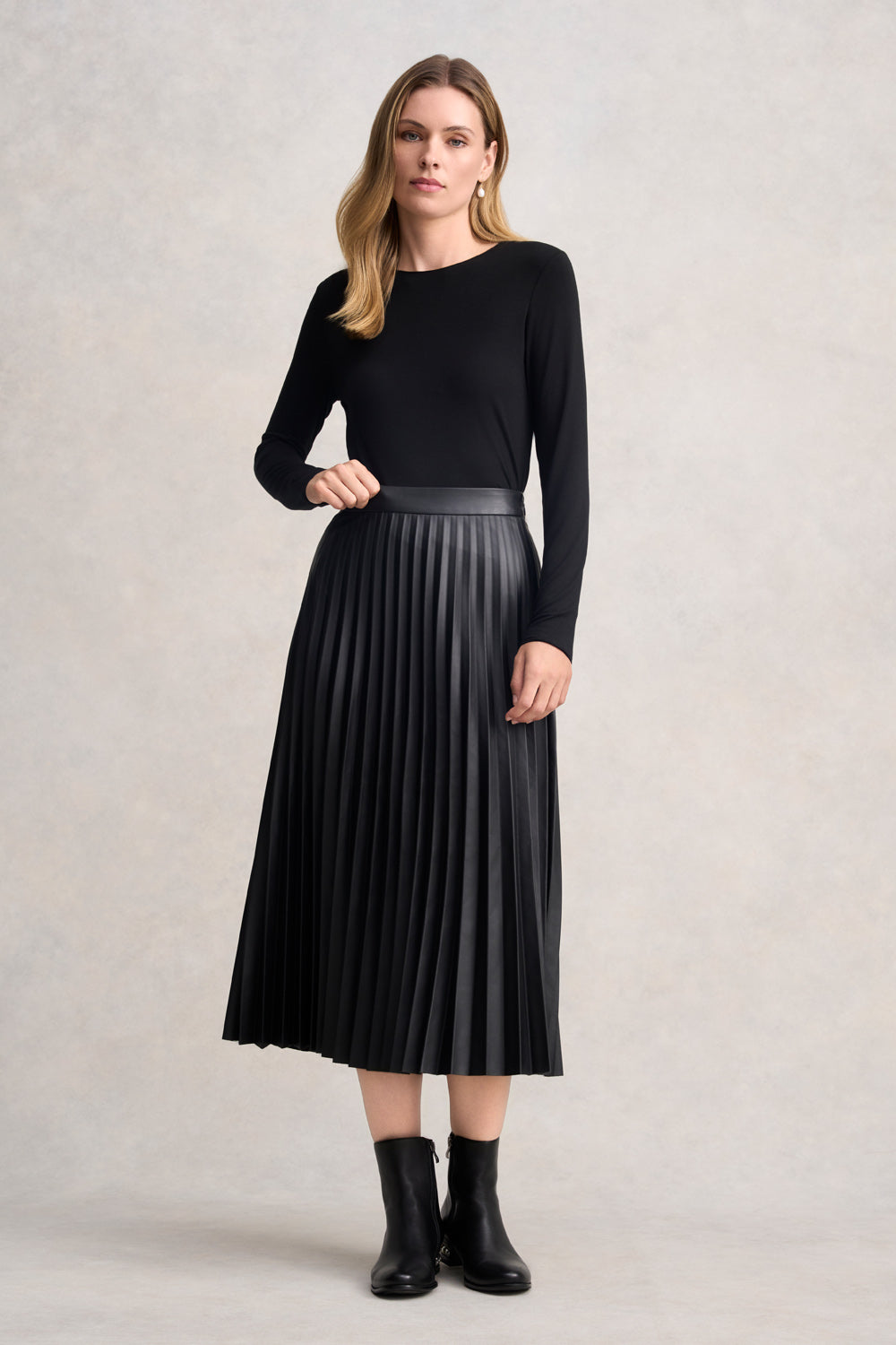 Pleated Faux Leather Skirt - Black - Image 3