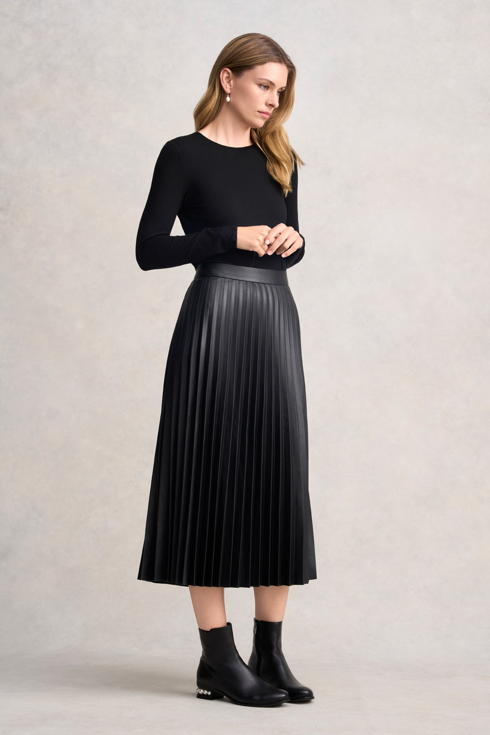 Pleated Faux Leather Skirt - Black - Image 4