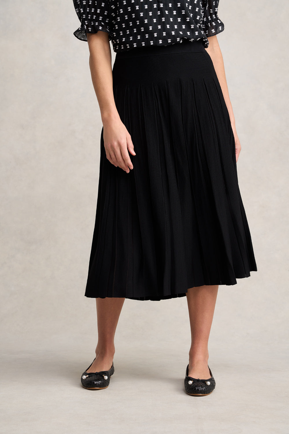 Pleated Knit Skirt ?C Black
