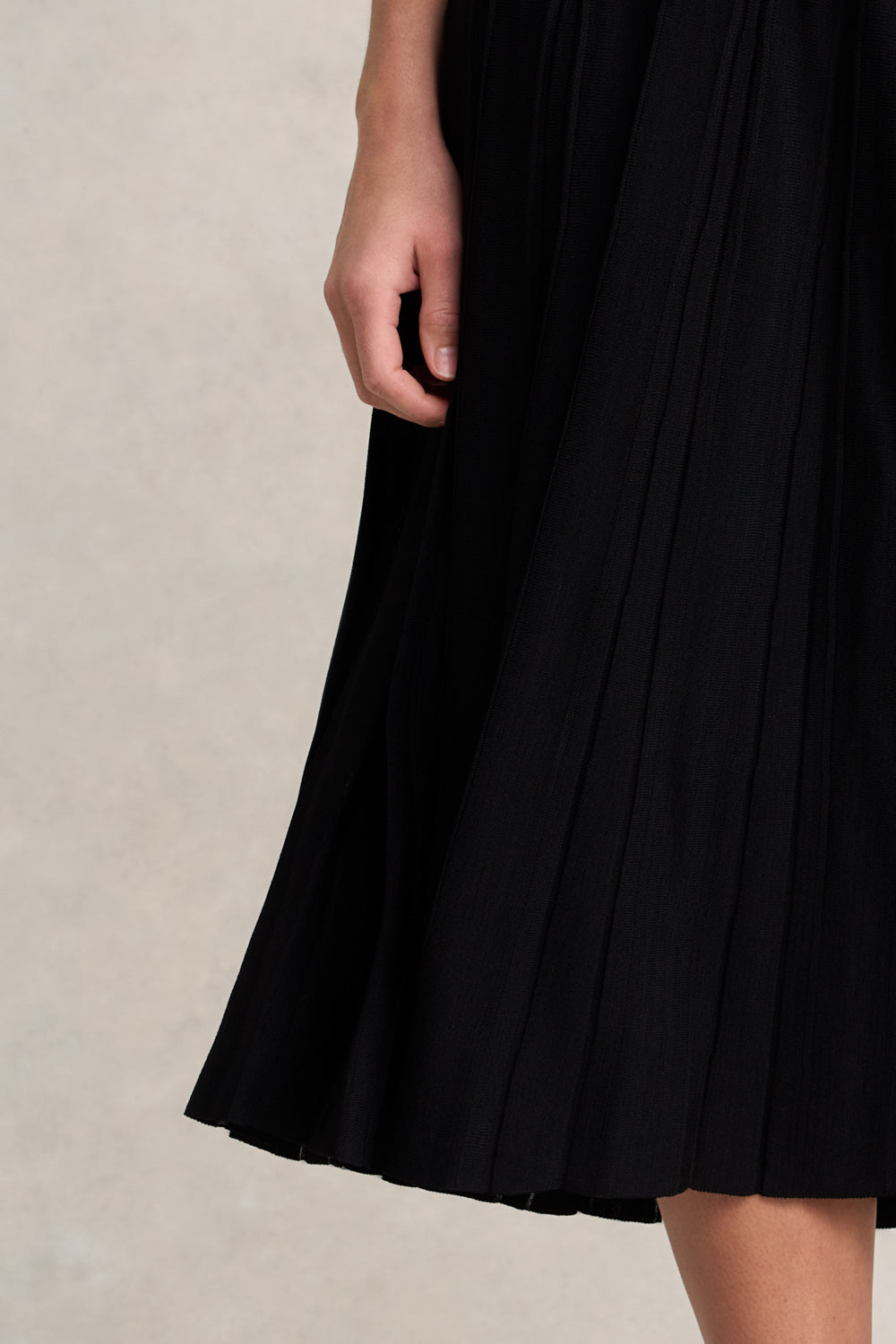 Pleated Knit Skirt ?C Black - Image 4