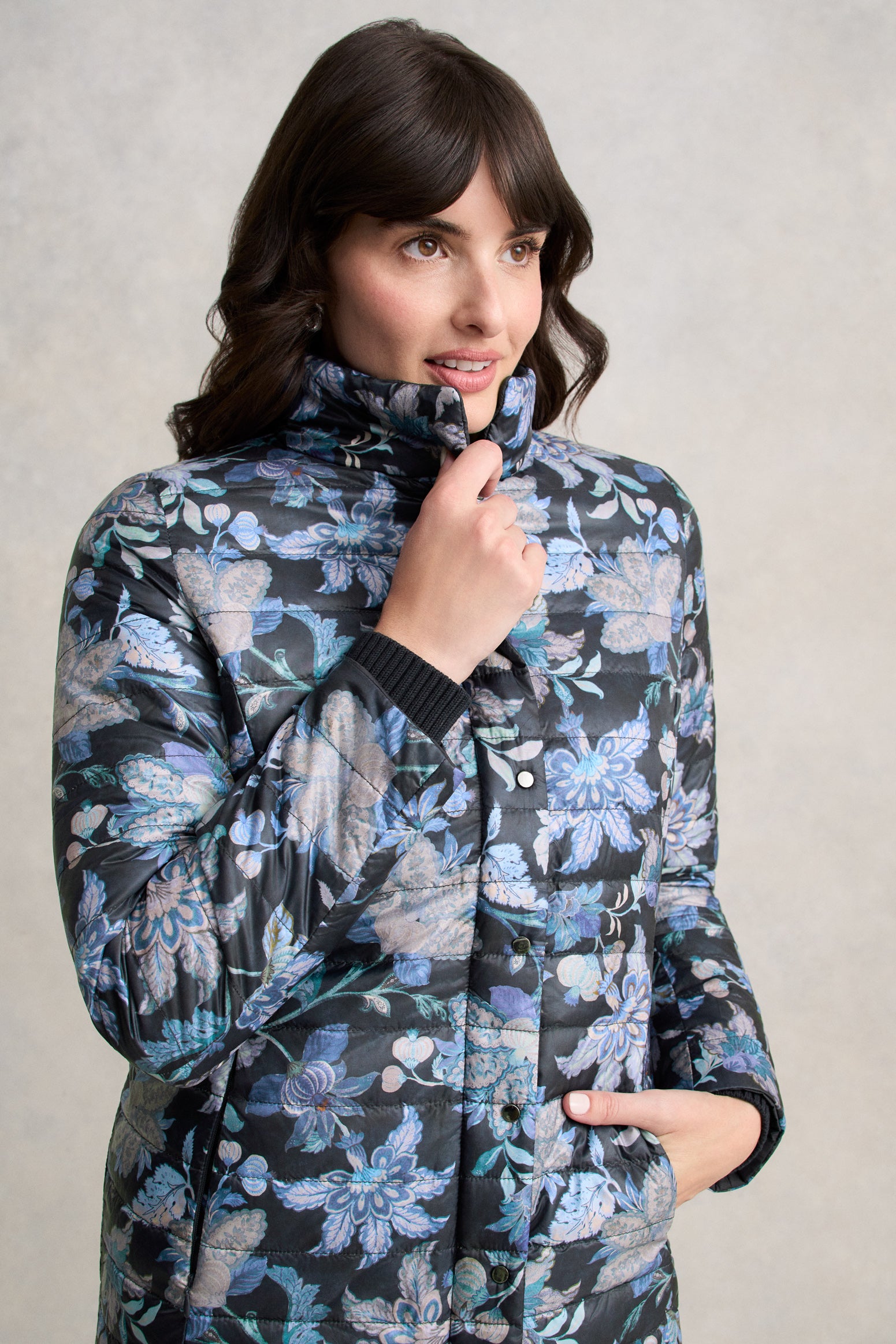 Reversible Puffer Jacket - Floral Chintz Print - Image 4